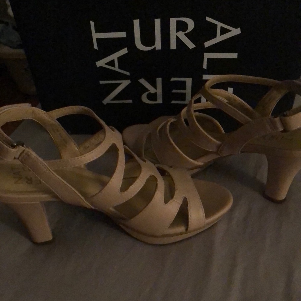 Naturalizer heels, taupe, size 7.5
